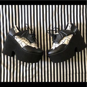 Iron Fist Batwing Platforms